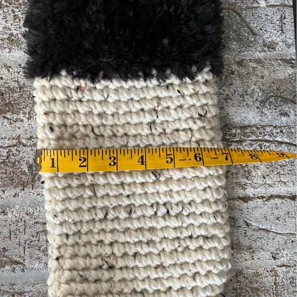 NWT Beige and Black “fur” Christmas stocking, Jumbo size. Handmade Crochet - Picture 5 of 5
